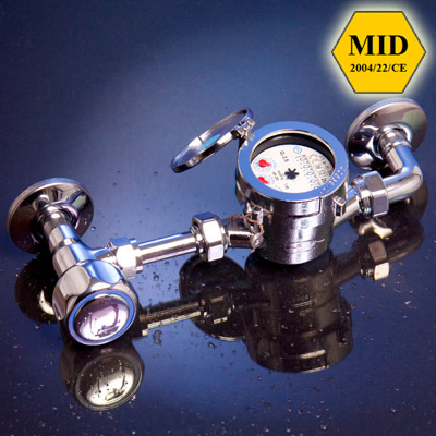 Contatori d'acqua a getto unico, modello Domus Complex cromato con rubinetto e curva, con quadrante bagnato, protetto e asciutto, per acqua fredda approvati MID MI001 Contatori d'acqua a getto unico, modello Domus Complex cromato con rubinetto e curva, con quadrante bagnato, protetto e asciutto, per acqua fredda approvati MID MI001